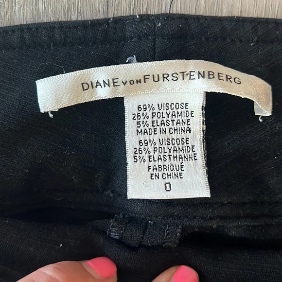 🏁 Diane Von Furstenberg black straight leg cropped trousers  size 0 - Picture 7 of 11